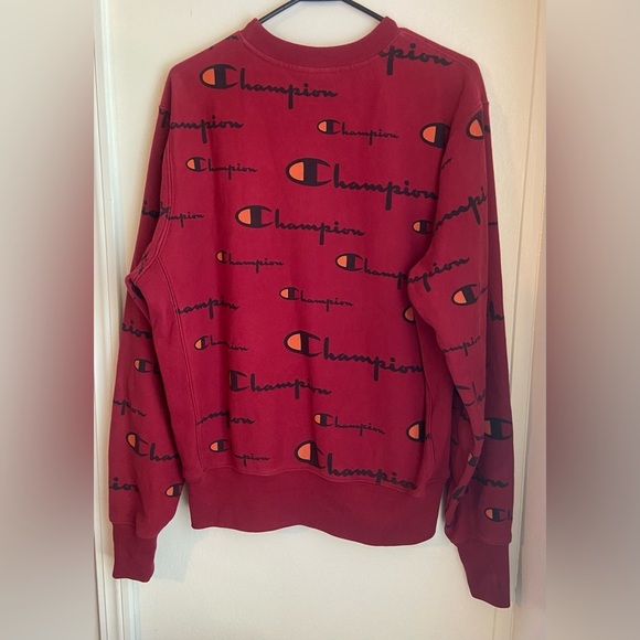 Champion Vintage Red Oversized Sweatshirt! - Picture 2 of 3